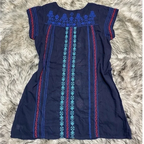 Johnny Was 3J Workshop Navy
Cotton Embroidered - Picture 2 of 5